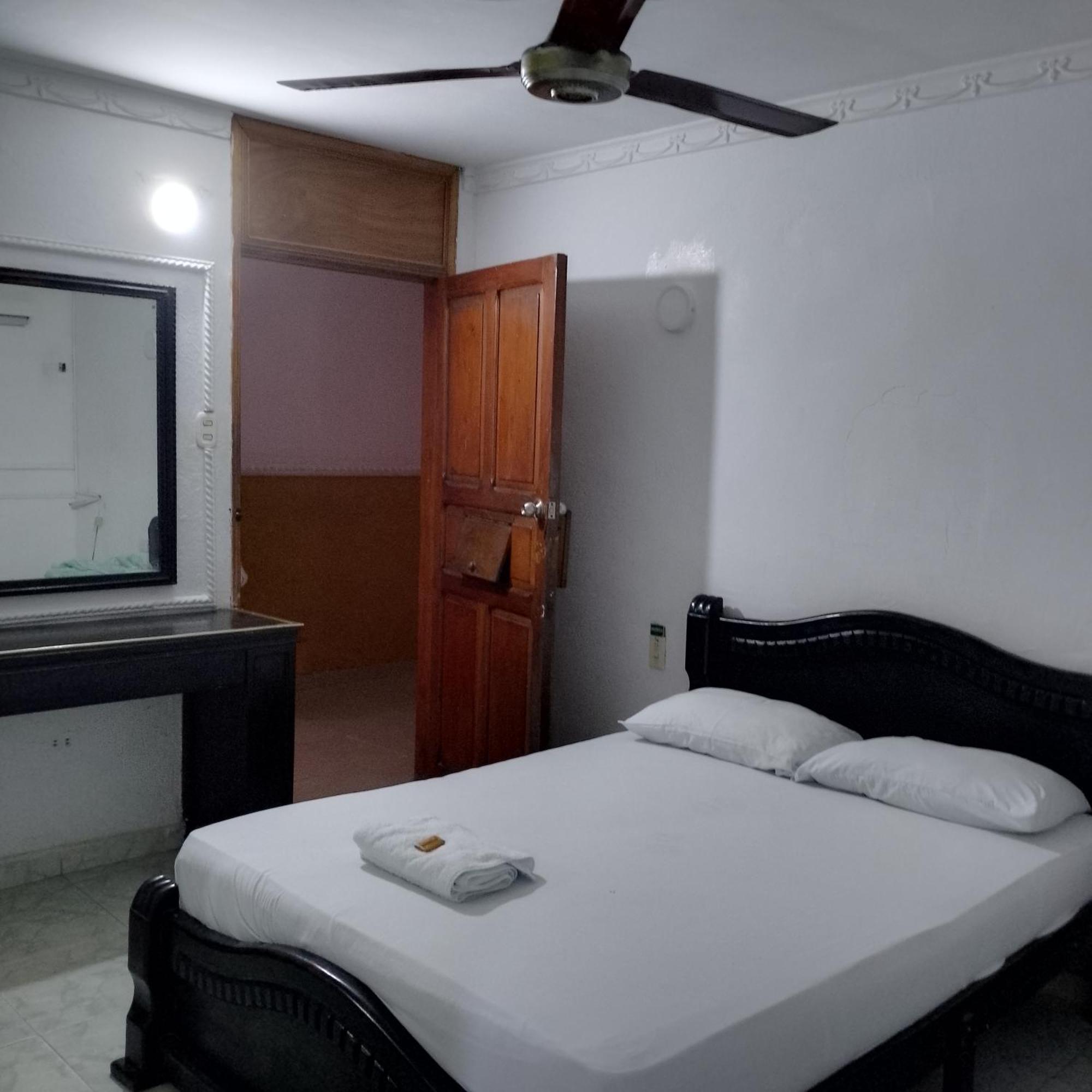 Hotel Avenida53 Barranquilla  Buitenkant foto